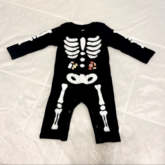 Infants 6-9M Black & White Long Sleeve Fun Skeleton Costume w/ Snap Legs, EUC - Picture 1 of 7